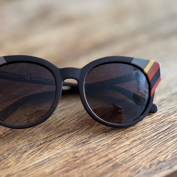 Salvatore Ferragamo Black Sunglasses with Red and Yellow Accents main image 3